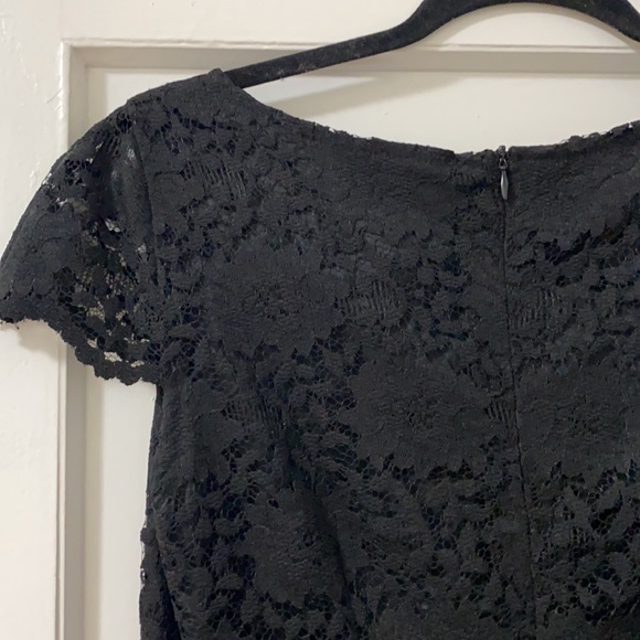 Carriere Studio | Black Lace Dress M - Picture 6 of 7